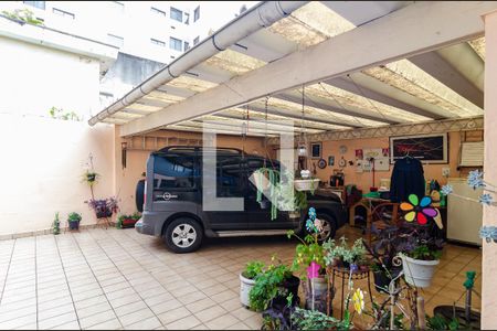 Casa à venda com 500m², 6 quartos e 3 vagas Casa à venda com 500m², 6 quartos e 3 vagasChurrasqueira