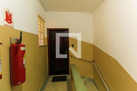 Apartamento à venda com 87m², 2 quartos e sem vaga Apartamento à venda com 87m², 2 quartos e sem vagaPorta