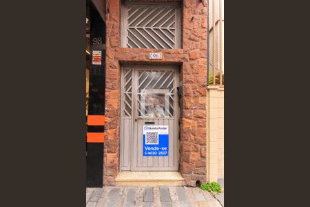 Apartamento à venda com 87m², 2 quartos e sem vaga Apartamento à venda com 87m², 2 quartos e sem vagaFachada