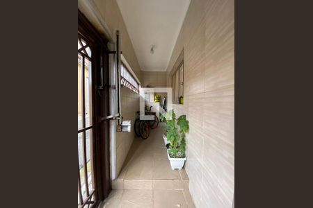 Casa à venda com 258m², 3 quartos e 2 vagas Casa à venda com 258m², 3 quartos e 2 vagasGaragem