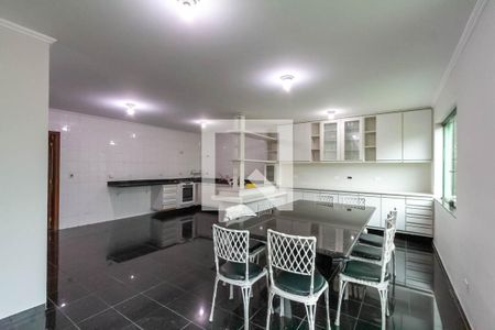 Apartamento à venda com 600m², 3 quartos e 4 vagas Apartamento à venda com 600m², 3 quartos e 4 vagasCozinha