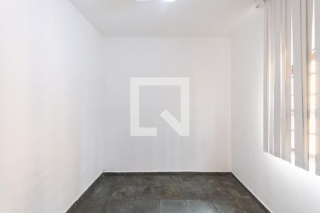 Quarto 1 de casa para alugar com 3 quartos, 100m² em São Cristóvão, Rio de Janeiro