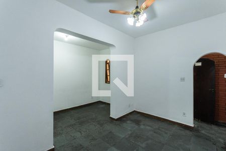 Sala de casa para alugar com 3 quartos, 100m² em São Cristóvão, Rio de Janeiro