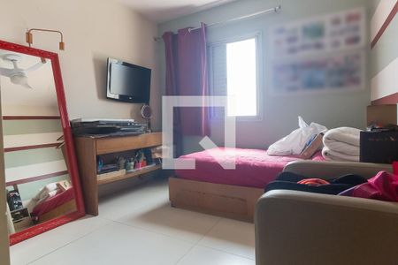 Apartamento à venda com 200m², 4 quartos e 2 vagas Apartamento à venda com 200m², 4 quartos e 2 vagasQuarto 1