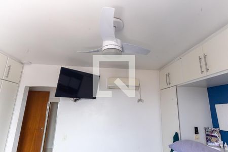 Apartamento à venda com 200m², 4 quartos e 2 vagas Apartamento à venda com 200m², 4 quartos e 2 vagasSuite