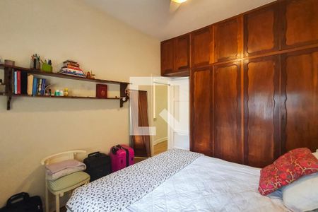 Casa à venda com 250m², 4 quartos e 2 vagas Casa à venda com 250m², 4 quartos e 2 vagasQuarto 2