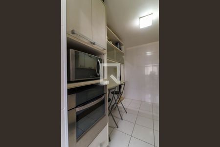 Apartamento à venda com 75m², 3 quartos e 1 vagaCozinha - Armários