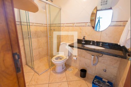 Casa à venda com 191m², 3 quartos e 2 vagas Casa à venda com 191m², 3 quartos e 2 vagasBanheiro 3