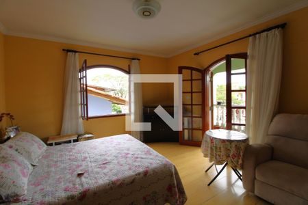 Casa à venda com 1000m², 3 quartos e 6 vagasSuíte 3