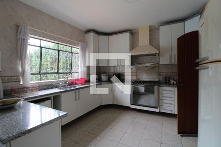 Casa à venda com 1000m², 3 quartos e 6 vagasCozinha