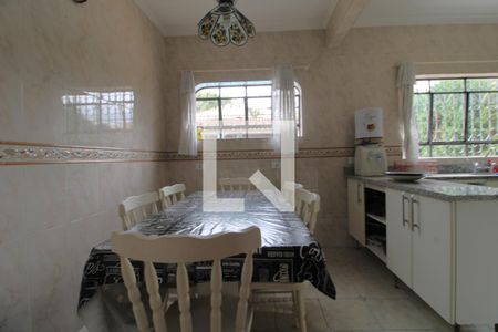 Casa à venda com 1000m², 3 quartos e 6 vagasCozinha