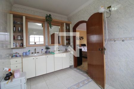 Casa à venda com 1000m², 3 quartos e 6 vagasBanheiro da suíte 3