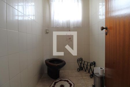 Casa à venda com 1000m², 3 quartos e 6 vagasLavabo