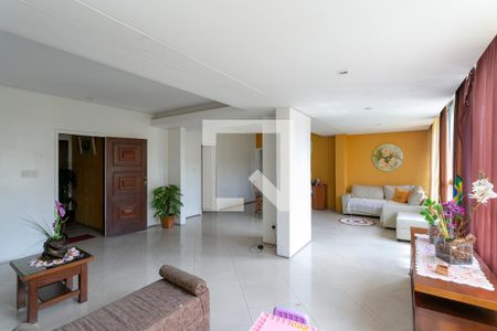 Sala de apartamento para alugar com 3 quartos, 230m² em Centro, Belo Horizonte