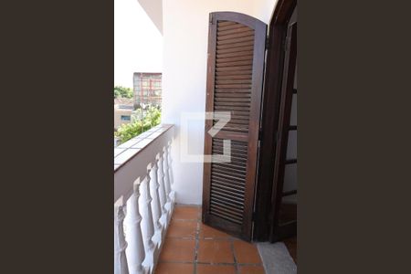 Casa à venda com 250m², 3 quartos e 2 vagasVaranda Suite