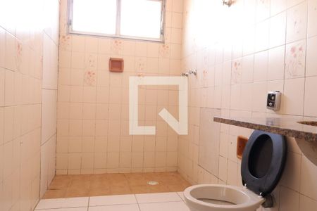 Casa à venda com 250m², 3 quartos e 2 vagasBanheiro Corredor