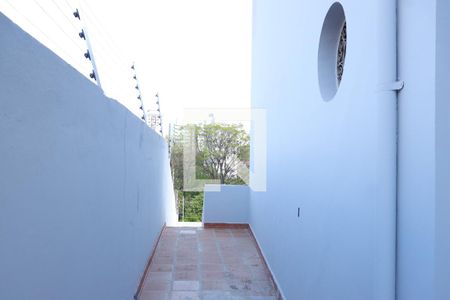 Casa à venda com 250m², 3 quartos e 2 vagasQuintal