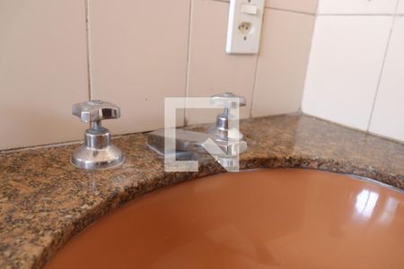 Casa à venda com 250m², 3 quartos e 2 vagasBanheiro Corredor