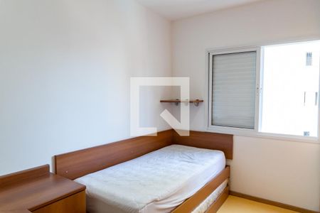 Quarto 1 de apartamento para alugar com 2 quartos, 50m² em Parque Imperial, São Paulo
