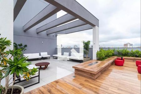 Studio à venda com 26m², 1 quarto e sem vaga Studio à venda com 26m², 1 quarto e sem vagaÁrea comum - Rooftop com Jacuzzi