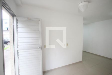 Sala de apartamento para alugar com 2 quartos, 53m² em Taquara, Rio de Janeiro