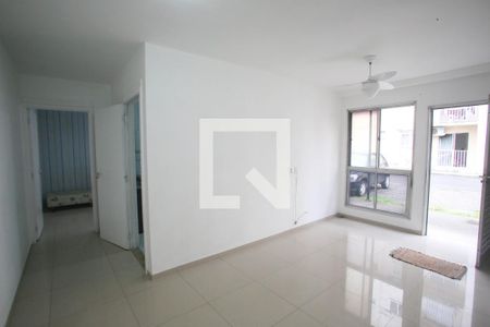 Sala de apartamento para alugar com 2 quartos, 53m² em Taquara, Rio de Janeiro