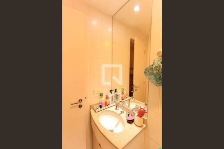 Apartamento para alugar com 147m², 3 quartos e 2 vagas Apartamento para alugar com 147m², 3 quartos e 2 vagasBanheiro do Quarto 2