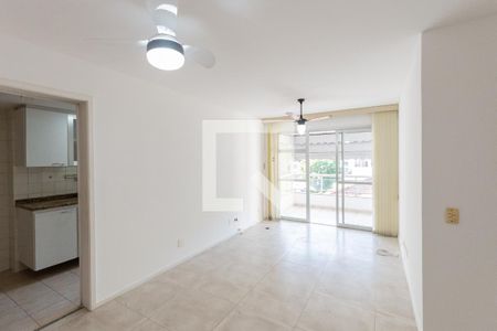 Sala de apartamento para alugar com 2 quartos, 87m² em Grajau, Rio de Janeiro