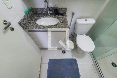 Apartamento à venda com 68m², 2 quartos e 1 vaga Apartamento à venda com 68m², 2 quartos e 1 vagaBanheiro