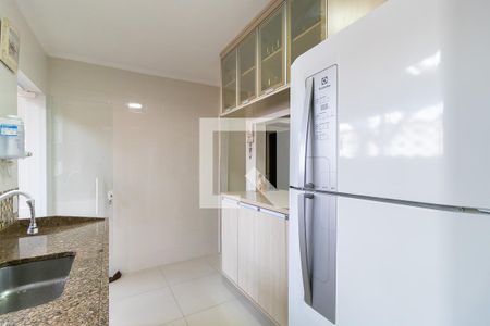 Casa à venda com 260m², 5 quartos e 4 vagas Casa à venda com 260m², 5 quartos e 4 vagasCozinha