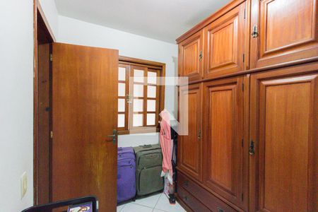 Casa de condomínio à venda com 380m², 3 quartos e 1 vaga Casa de condomínio à venda com 380m², 3 quartos e 1 vagaQuarto de Serviço