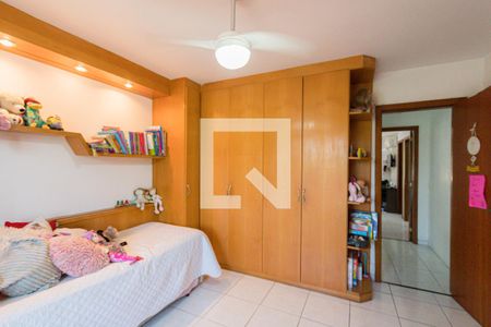 Casa de condomínio à venda com 380m², 3 quartos e 1 vaga Casa de condomínio à venda com 380m², 3 quartos e 1 vagaSuíte 2