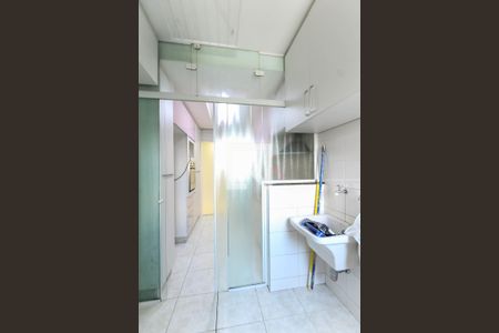 Apartamento à venda com 96m², 3 quartos e 2 vagas Apartamento à venda com 96m², 3 quartos e 2 vagasÁrea de Serviço