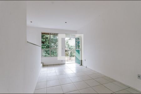 Sala de apartamento para alugar com 2 quartos, 40m² em Nazaré, Salvador
