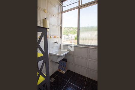 Apartamento à venda com 55m², 2 quartos e 1 vaga Apartamento à venda com 55m², 2 quartos e 1 vagaÁrea de Serviço