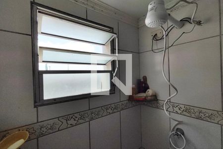 Apartamento à venda com 47m², 2 quartos e 1 vaga Apartamento à venda com 47m², 2 quartos e 1 vagaBanheiro