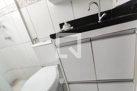 Apartamento à venda com 47m², 2 quartos e 1 vaga Apartamento à venda com 47m², 2 quartos e 1 vagaBanheiro