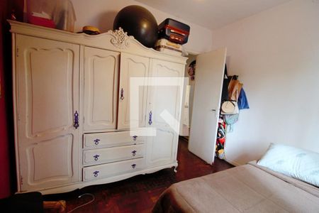 Casa à venda com 780m², 4 quartos e 5 vagas Casa à venda com 780m², 4 quartos e 5 vagasQuarto 2