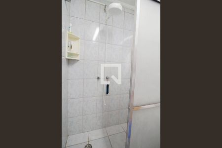 Casa à venda com 780m², 4 quartos e 5 vagas Casa à venda com 780m², 4 quartos e 5 vagasBanheiro Closet Corredor