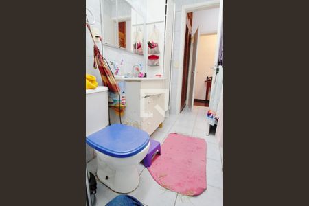 Casa à venda com 780m², 4 quartos e 5 vagas Casa à venda com 780m², 4 quartos e 5 vagasBanheiro Closet Corredor