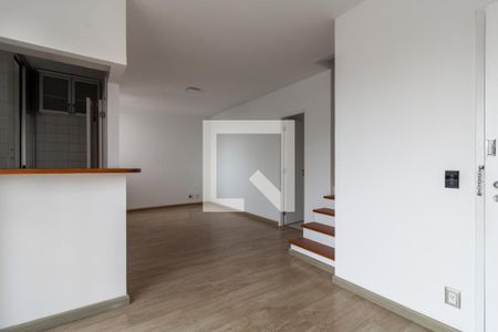 Sala de apartamento para alugar com 2 quartos, 70m² em Indianópolis, São Paulo