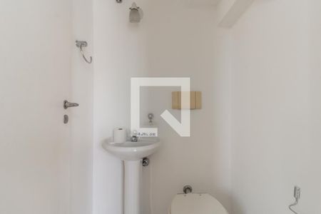Lavabo de apartamento para alugar com 2 quartos, 70m² em Indianópolis, São Paulo