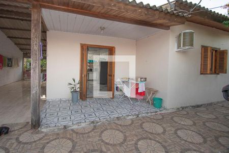 vista frontal de casa à venda com 2 quartos, 64m² em Canudos, Novo Hamburgo