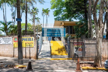 Apartamento à venda com 63m², 2 quartos e 1 vaga Apartamento à venda com 63m², 2 quartos e 1 vagaFachada do Clube