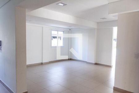 Apartamento à venda com 67m², 3 quartos e 1 vaga Apartamento à venda com 67m², 3 quartos e 1 vagaÁrea comum - Salão de festas