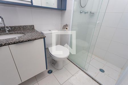 Apartamento à venda com 67m², 3 quartos e 1 vaga Apartamento à venda com 67m², 3 quartos e 1 vagaBanheiro social