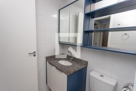 Apartamento à venda com 67m², 3 quartos e 1 vaga Apartamento à venda com 67m², 3 quartos e 1 vagaBanheiro social