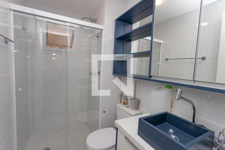 Apartamento à venda com 67m², 3 quartos e 1 vaga Apartamento à venda com 67m², 3 quartos e 1 vagaBanheiro da suíte