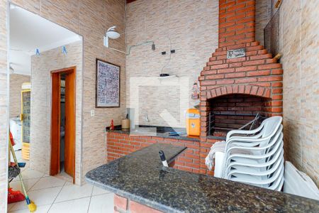 Casa à venda com 196m², 3 quartos e 2 vagasChurrasqueira
