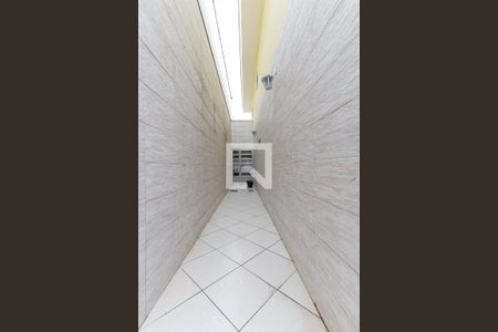 Casa à venda com 196m², 3 quartos e 2 vagasCorredor Externo